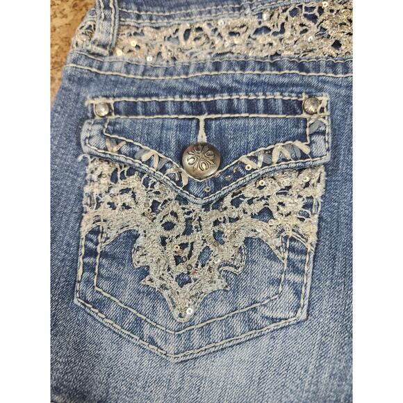 Soundgirl Women's Embellished Blue Jeans Shorts 7 Embroidered Sequin Whimsygoth - Picture 7 of 10